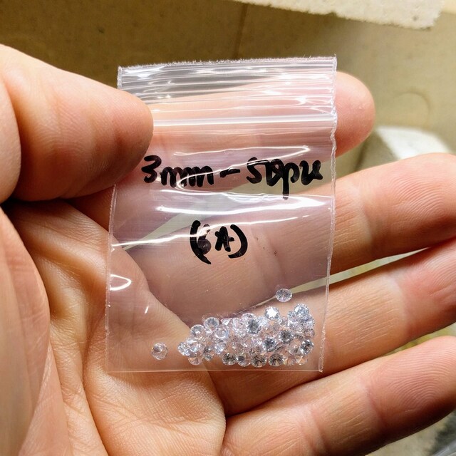 Crushed Ice Cut CZ White AAAAA Round CZ Loose Cubic Zirconia Stone For Jewelry
