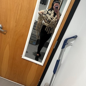 Mariah added a photo of their purchase