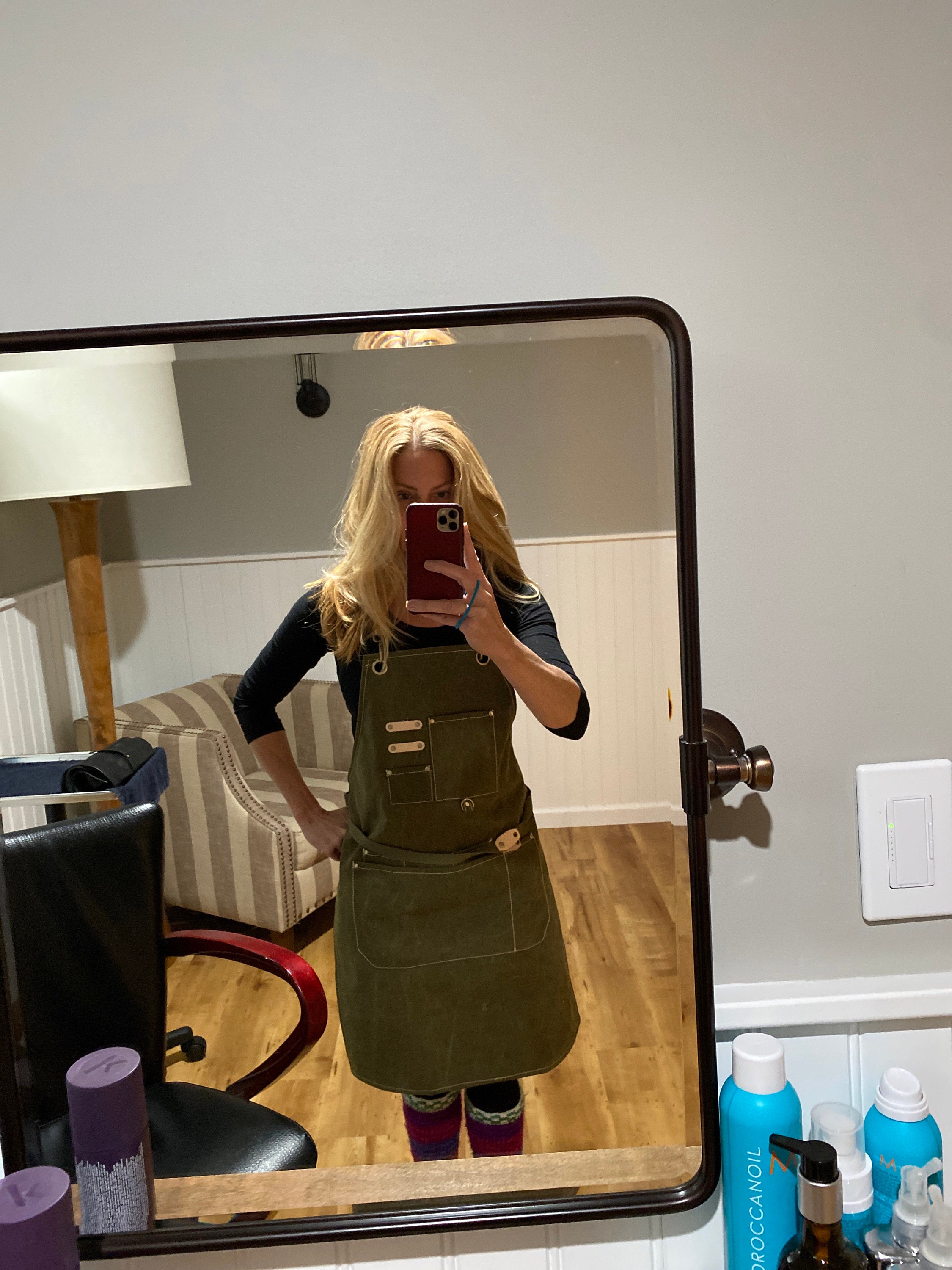 Water Resistant Barber Hairstylist Hair Stylist Hairdresser Canvas Aprons,Best Gifts Work Shop Apron For Women With Pockets