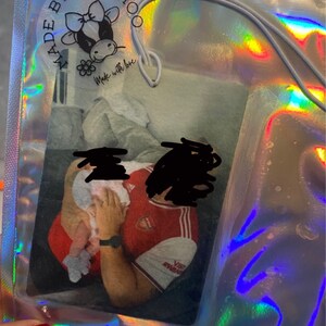 Nicole lade till en bild av sitt köp