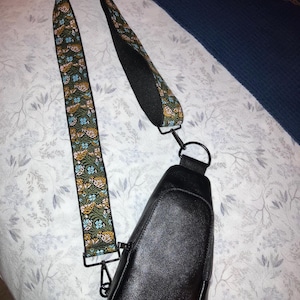 Laura added a photo of their purchase