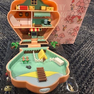 Alexandra added a photo of their purchase