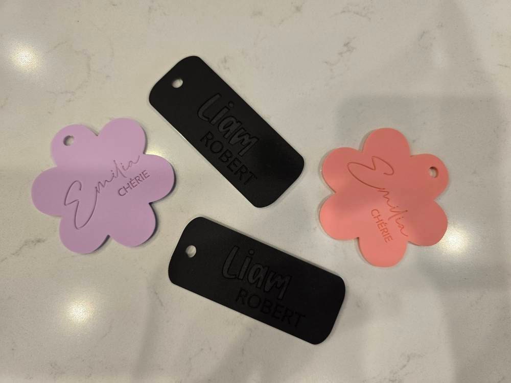 PersonalizedDaisy Backpack Tags, Luggage Tag, Bag Tags, Name Tag for Backpacks, Personalized ID Tag, Custom Luggage Tag, Travel Accessories