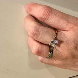 fuyi added a photo of their purchase