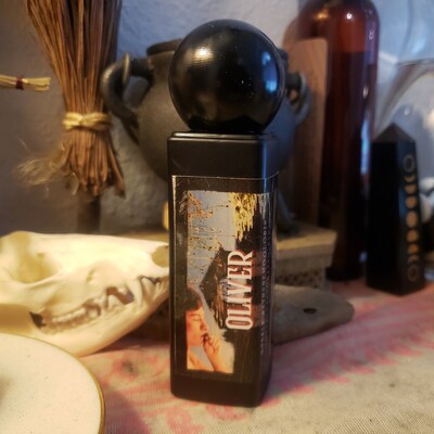 Oliver Parfum - Etsy
