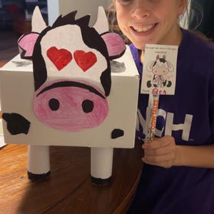 Disguise a Turkey Hockey Player, Hockey Turkey, Turkey Disguise Project, Printable Hockey Uniform, Turkey Template, Classroom Project