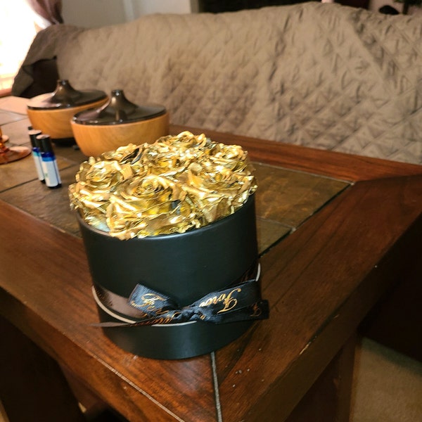 Box of Gold Roses That Last for Years,gold Bouquet Arrangement,box of ...