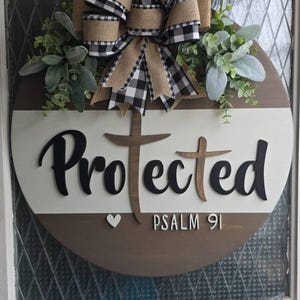 Lyndsie added a photo of their purchase