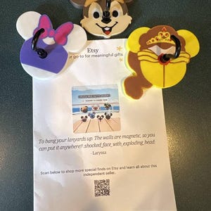 Laryssa added a photo of their purchase