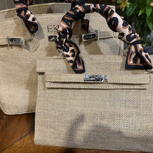 Stela added a photo of their purchase