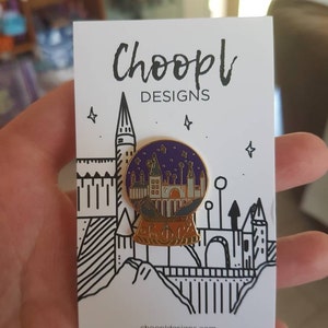 Harry Potter Hogwarts Snowglobe Snow Globe Enamel Pin Badge Wizard Magic Night