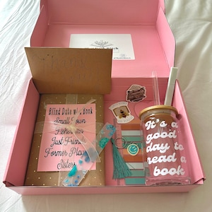 Alyssa added a photo of their purchase