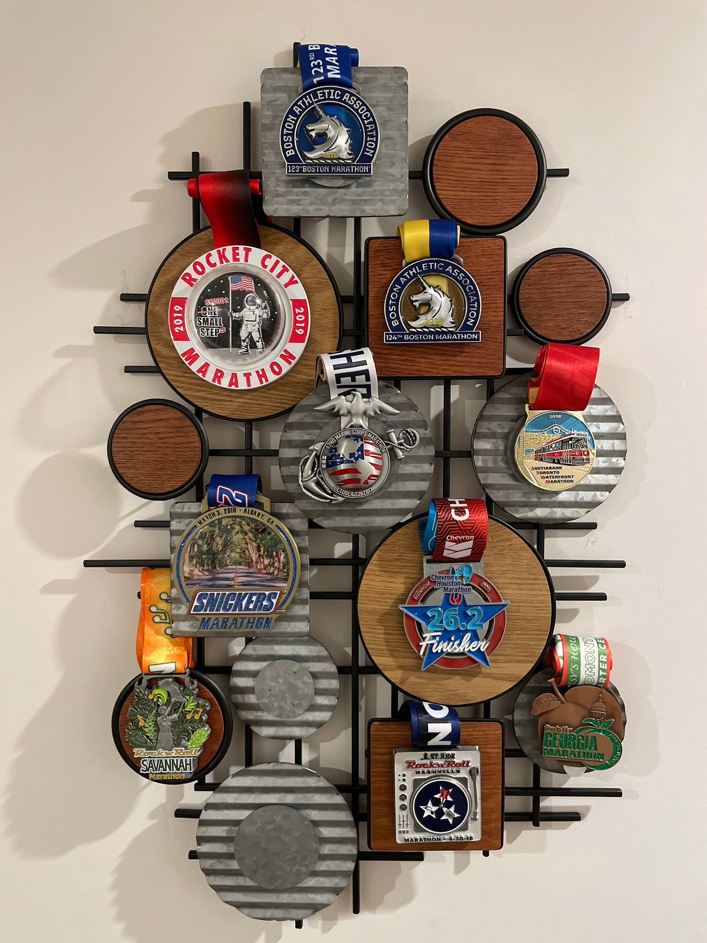 Running Medal Display Medal Display Runner Creative Wall Art Hanger Hangers Holders  Collectible display DIY Wall Display DIY Wall art