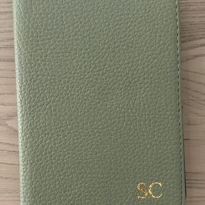 Diyar added a photo of their purchase