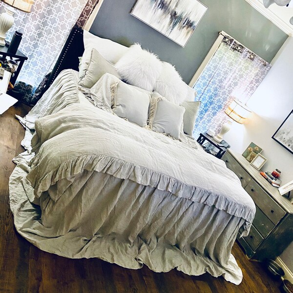LINEN COVERLET Dust Ruffle .ruffled Linen Bedspread, Dust Ruffle ...