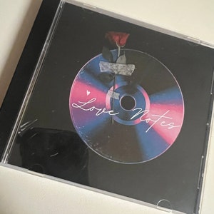 Thailar added a photo of their purchase