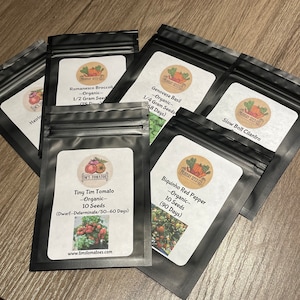 Biquinho Red Hot Pepper Seeds - Heirloom Variety, 300mg Packet (~50 Seeds), Easy To Grow