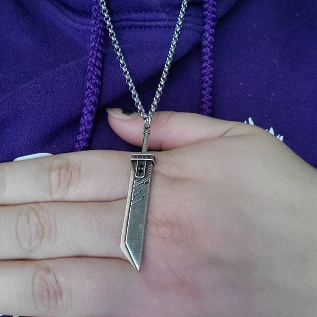 925 Sterling Silver Final Fantasy VII Cloud Buster Sword Necklace