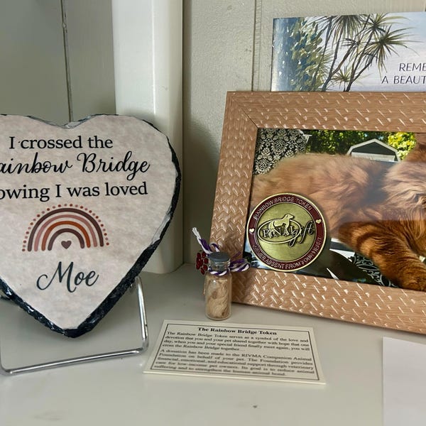 Crossed the Rainbow Bridge Memorial Plaque, Personalized Pet Loss ...