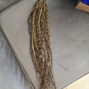 Mélanie added a photo of their purchase