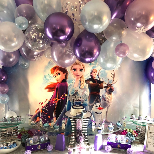 Arco de globos congelados de alta calidad con globos de confeti, guirnalda  de globos congelados, fiesta de cumpleaños congelada, decoraciones de  fiesta congeladas, Frozen 2 -  México