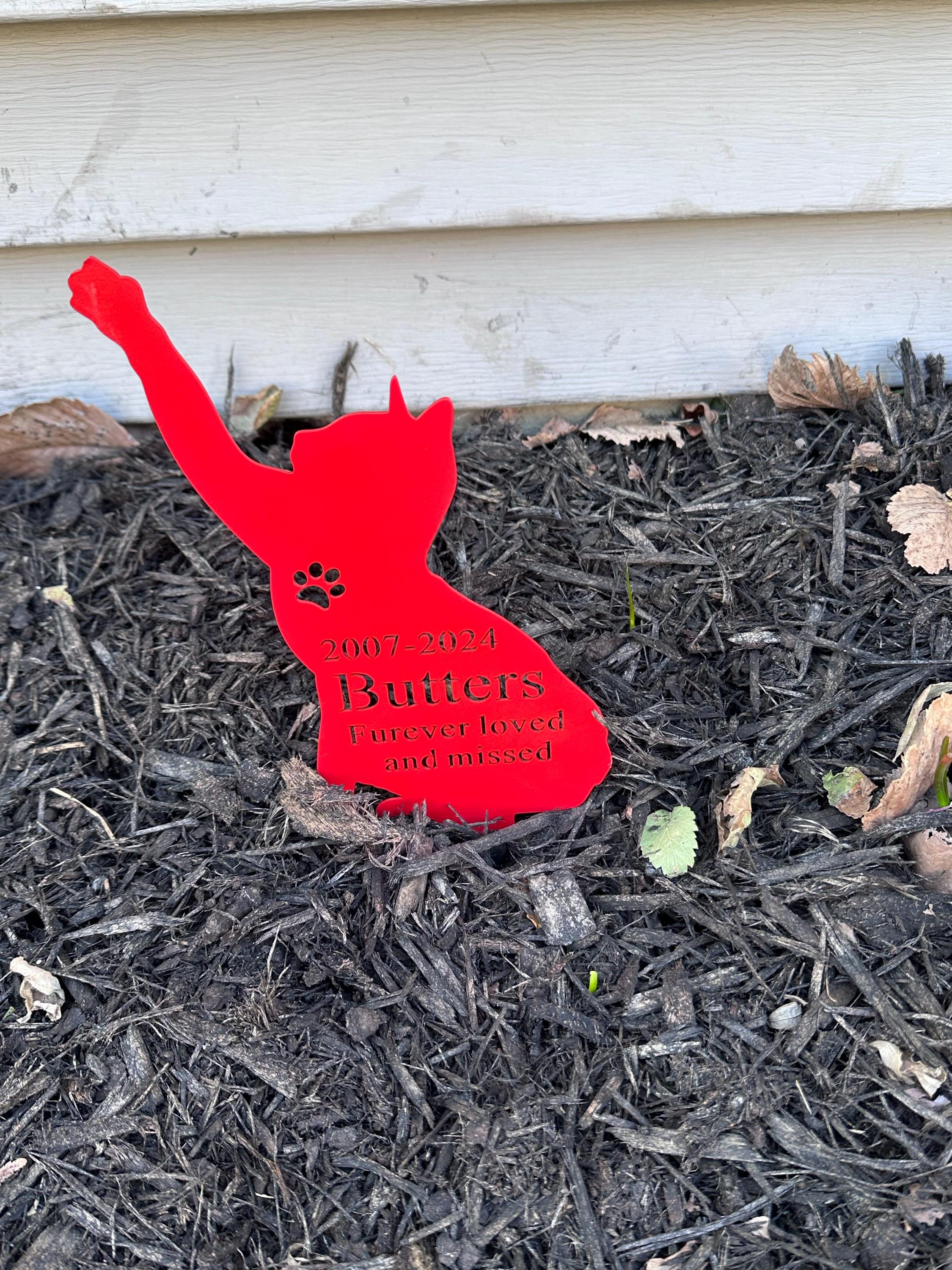 Custom Cat Memorial Stake Personalized Cat Memorial Plaque with Stake Cat Grave Marker Cat Memorial Gift Metal Garden Stake Cat Burial Stake