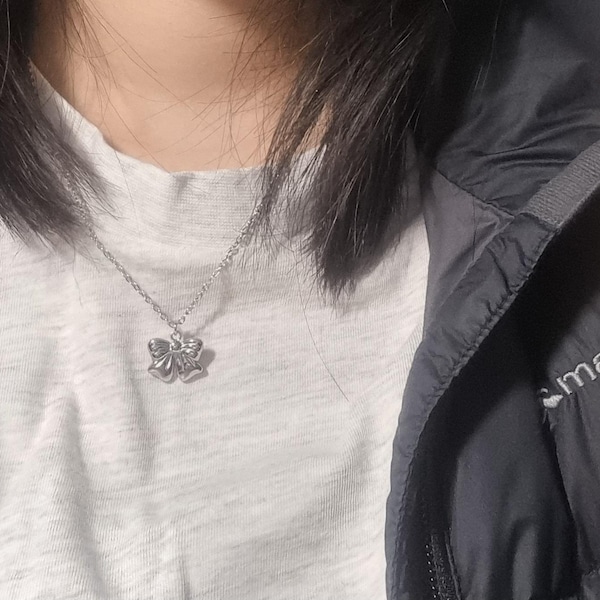 Dainty Cross Necklace
