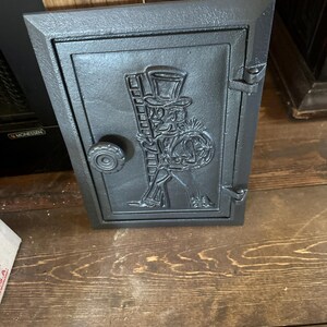 Cast Iron Chimney Inspection Door, Iron Stove Door, Cast
