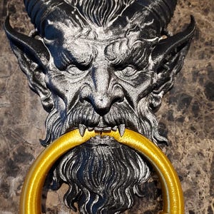 Krampus Door Knocker STL — High Detail 3D Model for Home Decor