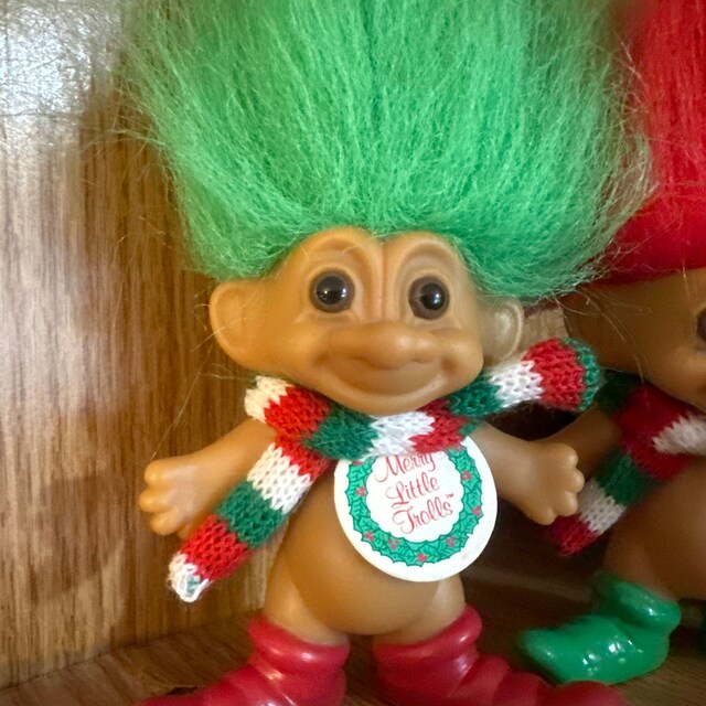 Vintage Russ Christmas Troll Doll Elf Green Hair Trolls 3