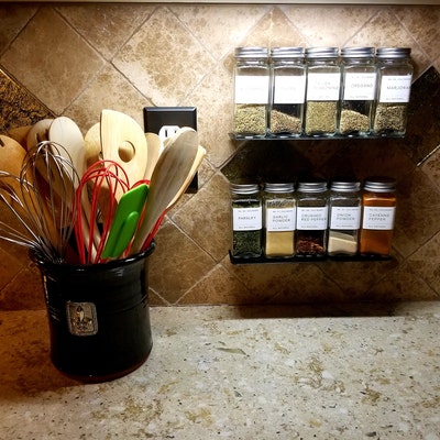 Magnetic Spice Jars Shelves Labels Apartment Therapy Featured Wateroil ...