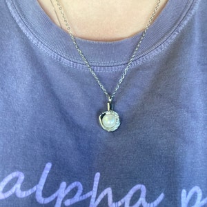 Anna added a photo of their purchase