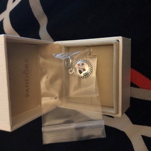 Niurka added a photo of their purchase