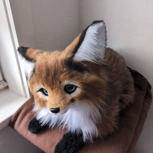 茶色のキツネのポーズ可能なアートドールぬいぐるみを予約注文 - Etsy 日本