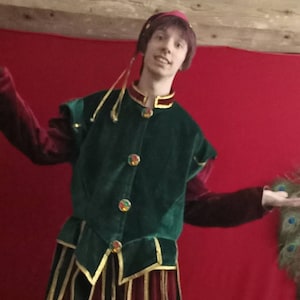 Ensembles Costumes de Lutin de Noël pour Famille Ado et Enfant, Tenue Festives Vert et Rouge avec Détails Authentiques, Déguisements Parfaits pour Célébrations et Photos de Famille Costume Elfe