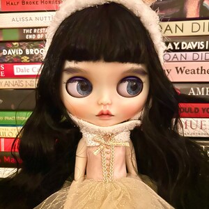 Custom Blythe Doll by Wonni_dolls - Etsy Custom Blythe Doll by Wonni_dolls - Etsy