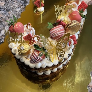 RissCakes added a photo of their purchase