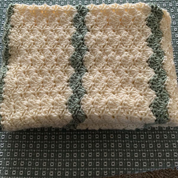 PDF Crochet Pattern - Shell Stitch Baby Blanket - Etsy