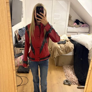 Willow added a photo of their purchase