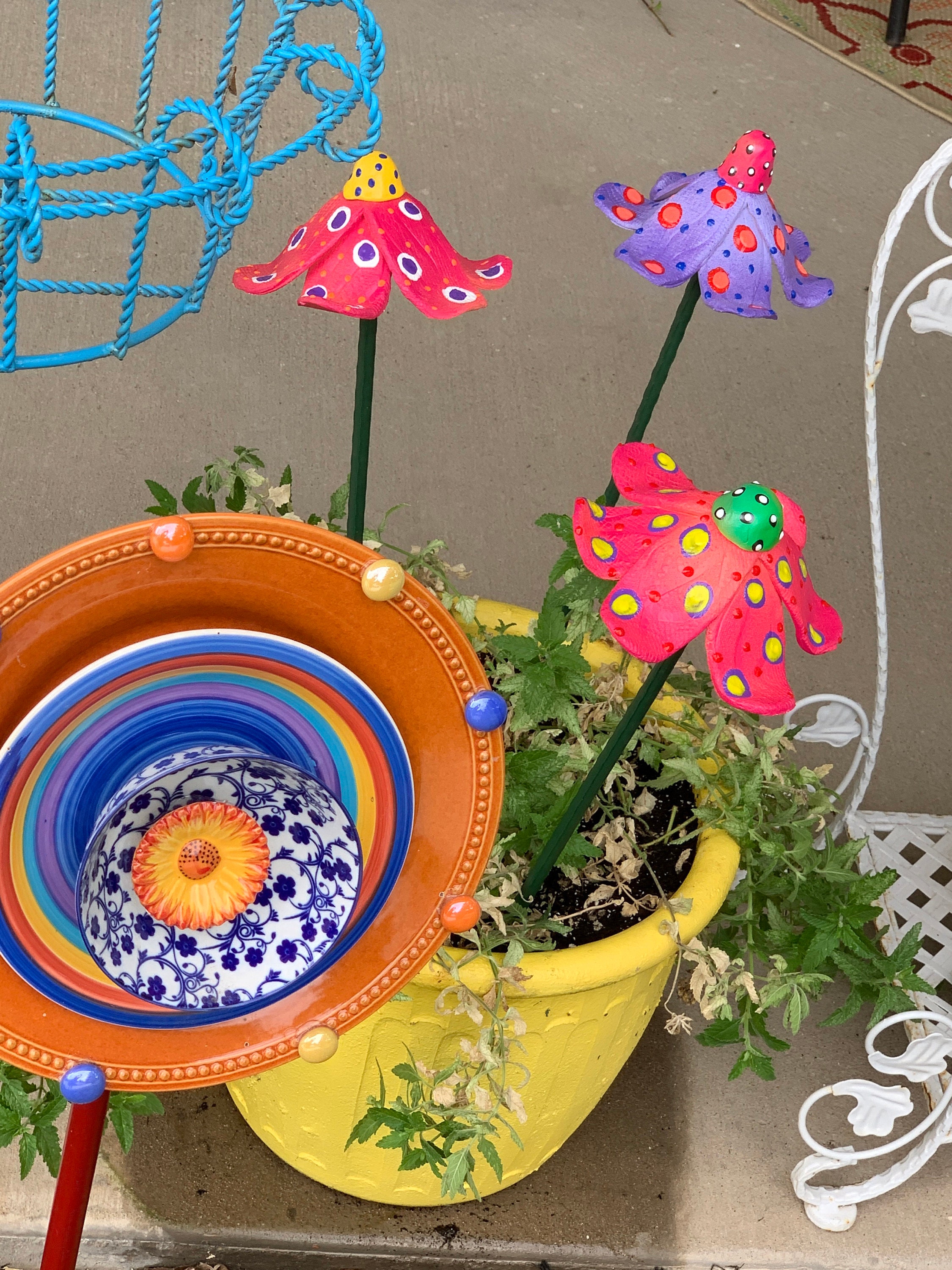 Ceramic Fairy Garden Art Flowers,Set of Three Garden Stakes,Lawn decor