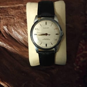 Iskandar added a photo of their purchase