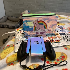 Alyssa added a photo of their purchase