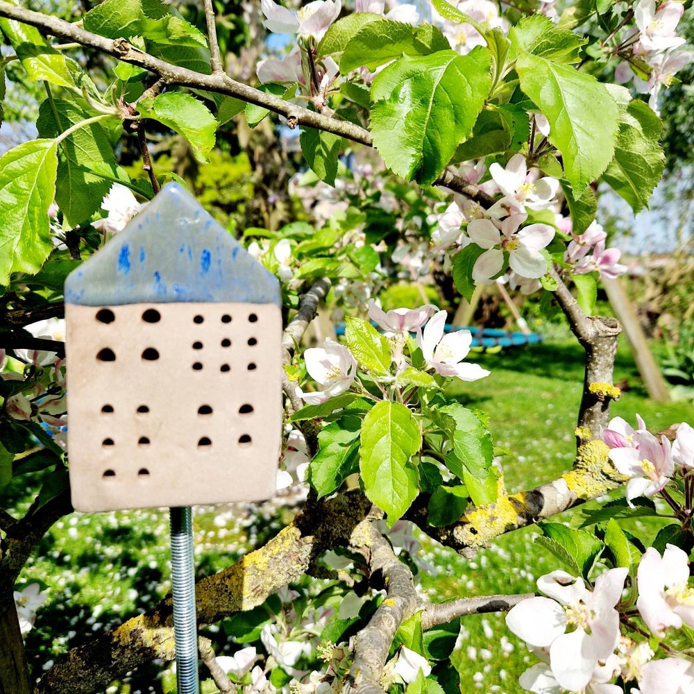 Bienensteinhaus klein blaugesprenkelt