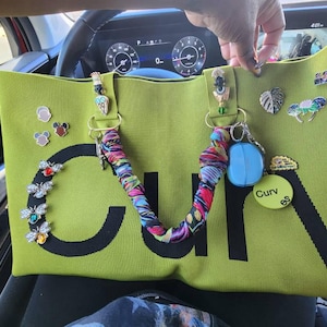 Rayona added a photo of their purchase