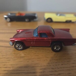 1981 57' T-Bird - Red - Blackwall - Hot Wheels - Diecast Vintage