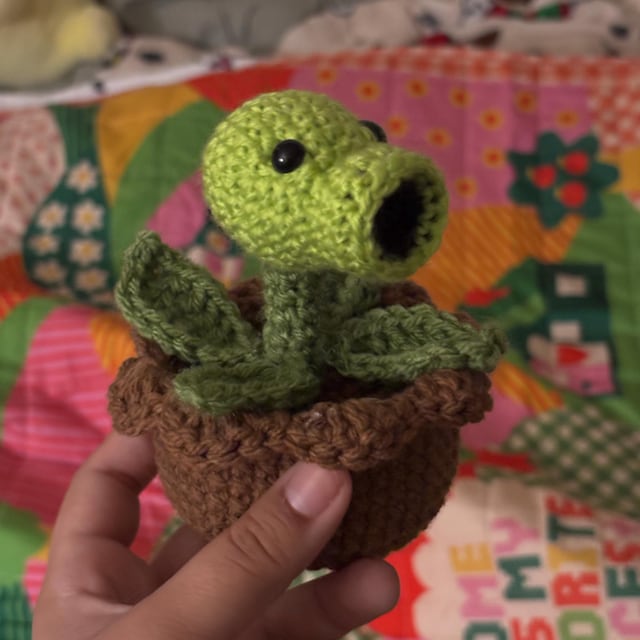 Pattern Peashooter (plants Vs Zombies) Amigurumi Pendant - Etsy
