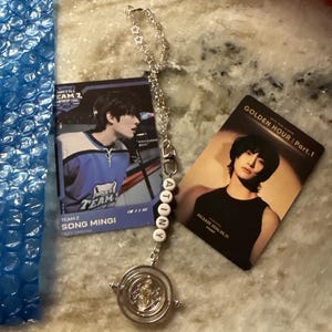 Taylor added a photo of their purchase