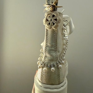 Natalia added a photo of their purchase