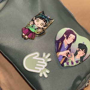 Makayla added a photo of their purchase