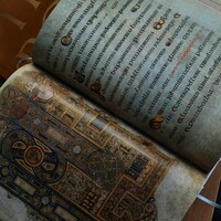 Book Of Hours 1300-1325 AD Facsimile Deluxe Leather-bound Faithful Reproduction